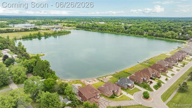2651 Erma Drive, Utica, MI 48317