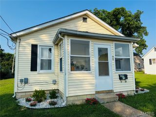 34 S Center Street, Sullivan, MO 63080