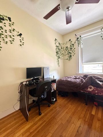 1645 Commonwealth Ave 1, Boston, MA 02135