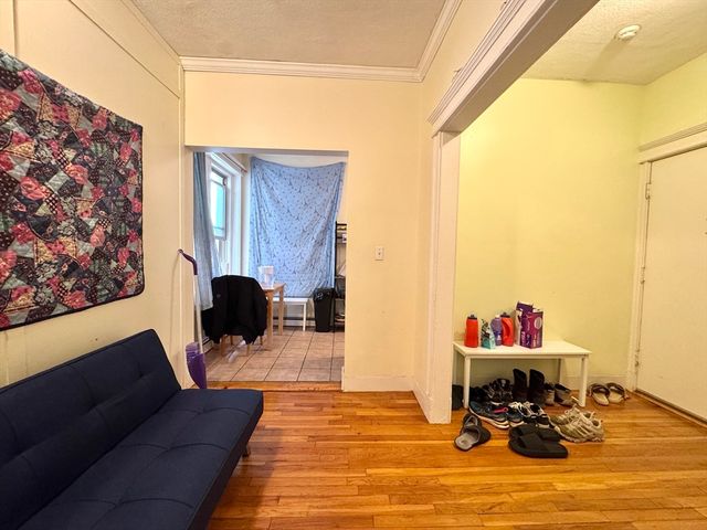 1645 Commonwealth Ave 1, Boston, MA 02135