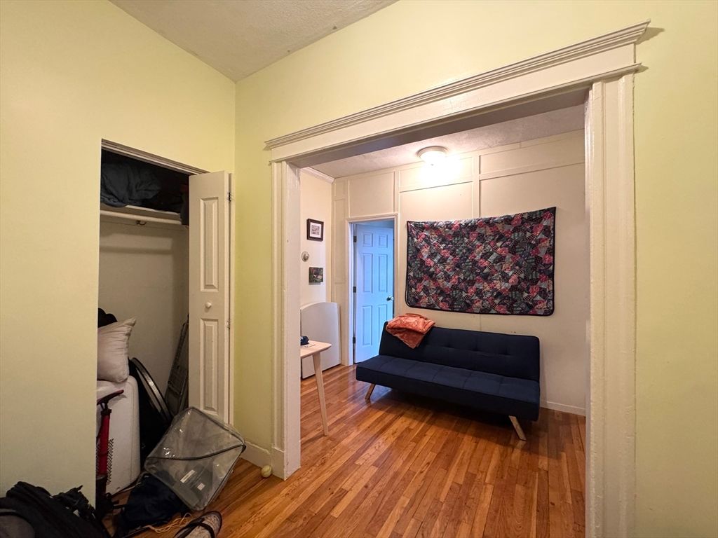 1645 Commonwealth Ave 1, Boston, MA 02135