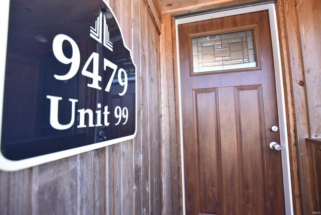 9479 S Pointe Lasalles Drive, Bloomington, IN 47401