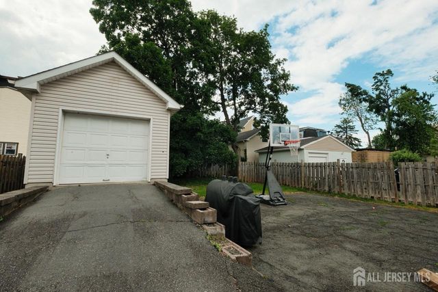 431 E 7th Street, Plainfield, NJ 07060