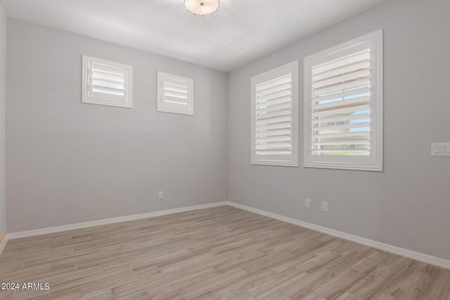 2718 S Gordon, Mesa, AZ 85209