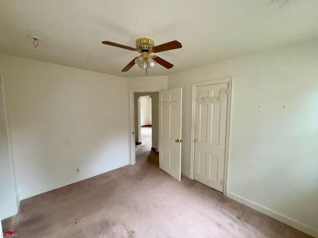 13 N Colin DR, Portsmouth, VA 23701