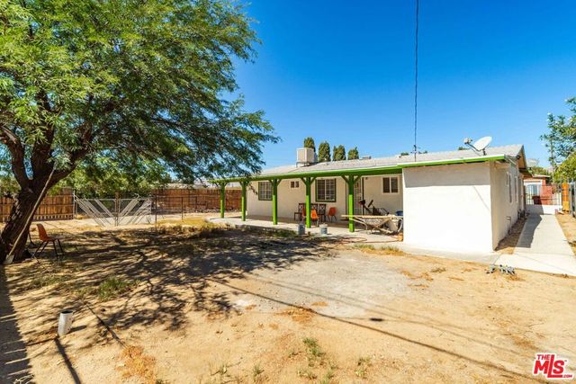 15872 Rexroth Street, Mojave, CA 93501