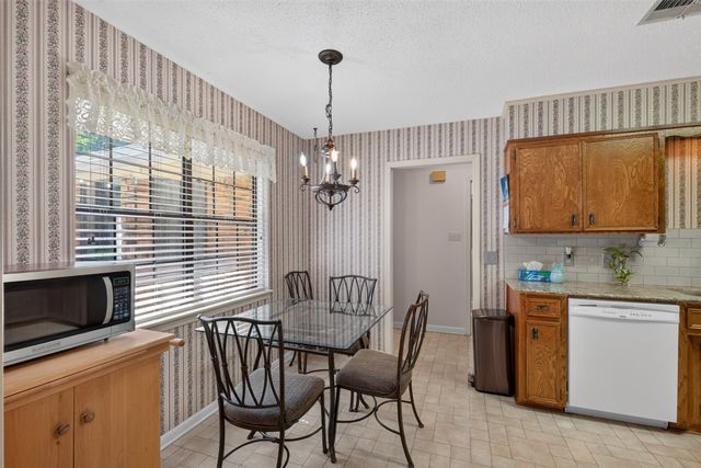 3302 Pine Haven Lane, Haughton, LA 71037