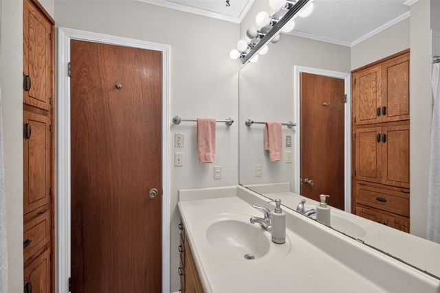 3302 Pine Haven Lane, Haughton, LA 71037