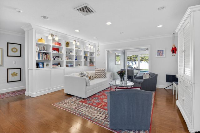 1010 SW 2nd Street, Boca Raton, FL 33486