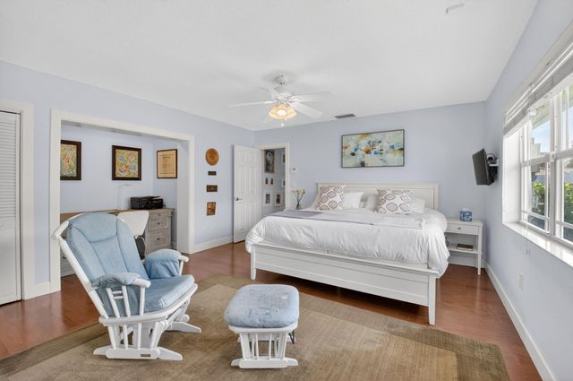 1010 SW 2nd Street, Boca Raton, FL 33486