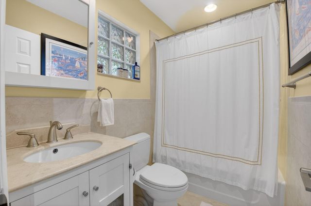 1010 SW 2nd Street, Boca Raton, FL 33486