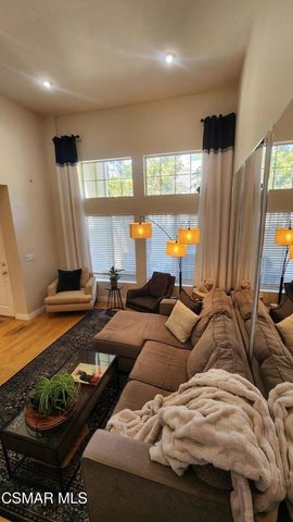 644 Warwick Avenue, Thousand Oaks, CA 91360