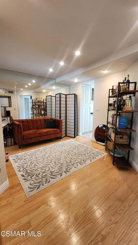 644 Warwick Avenue, Thousand Oaks, CA 91360