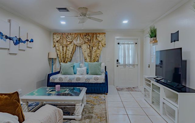 1230 BLOCK ISLAND 1, Wellington, FL 33414