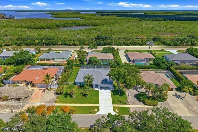 2016 Sheffield AVE, Marco Island, FL 34145