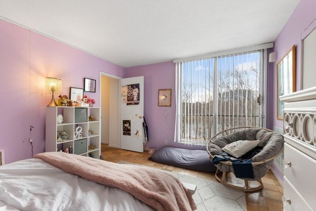 99 Pond Ave 417, Brookline, MA 02445