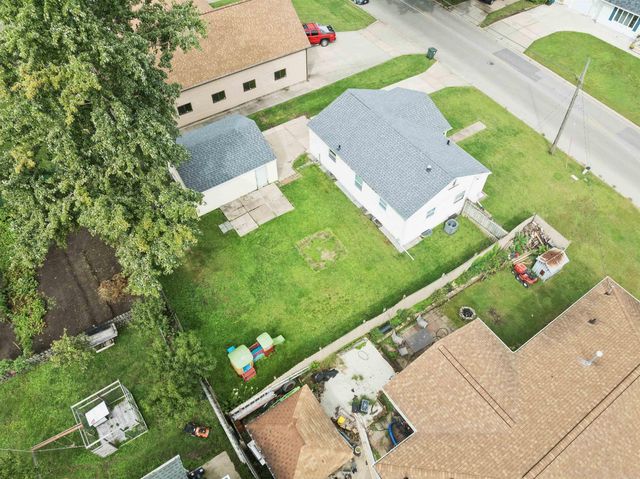 1746 E Mitchell Avenue, Waterloo, IA 50702