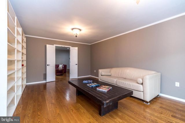 1608 BRITTANY DR, Ambler, PA 19002