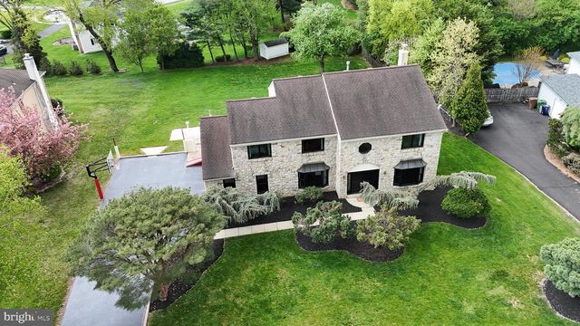 1608 BRITTANY DR, Ambler, PA 19002