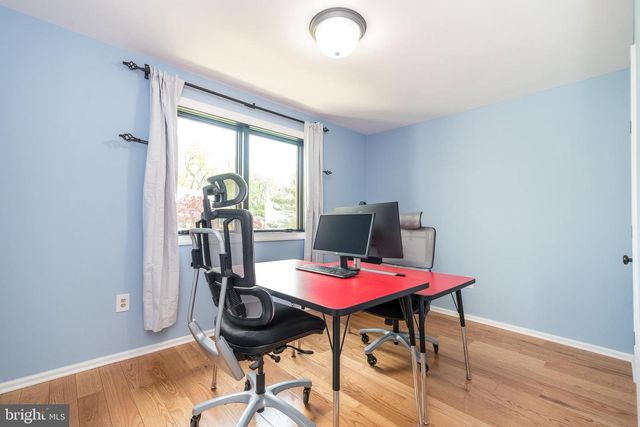 1608 BRITTANY DR, Ambler, PA 19002