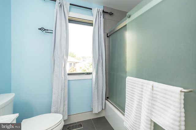 1608 BRITTANY DR, Ambler, PA 19002