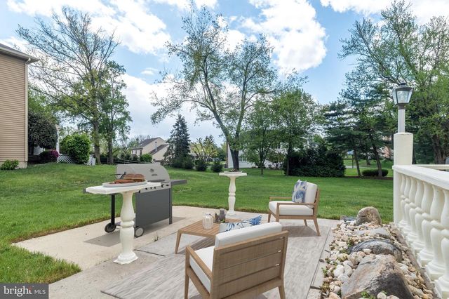 1608 BRITTANY DR, Ambler, PA 19002