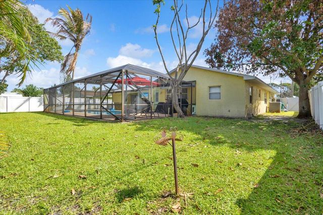 148 SE Whitmore Drive, Port St. Lucie, Port St Lucie, FL 34984