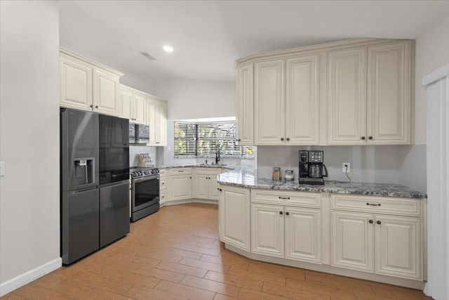 148 SE Whitmore Drive, Port St. Lucie, Port St Lucie, FL 34984