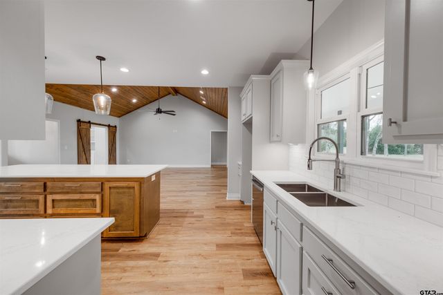 595 FM 2968, Grapeland, TX 75844