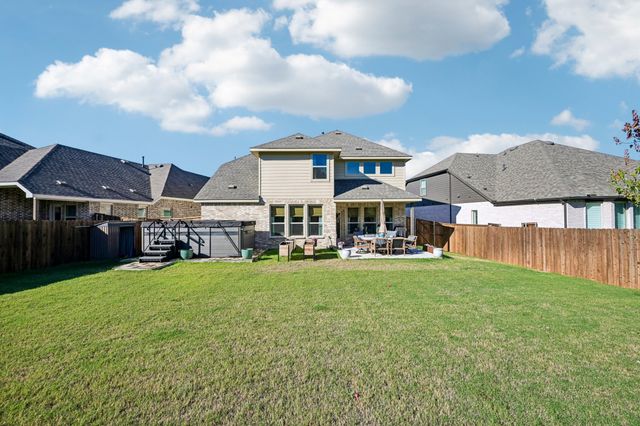 517 Red Barn, Van Alstyne, TX 75495