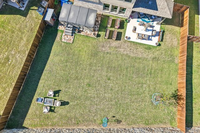 517 Red Barn, Van Alstyne, TX 75495