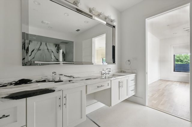 6839 Orchid, Dallas, TX 75230