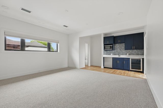 6839 Orchid, Dallas, TX 75230