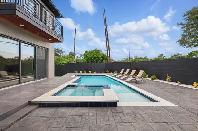 6839 Orchid, Dallas, TX 75230