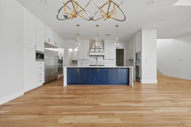 6839 Orchid, Dallas, TX 75230