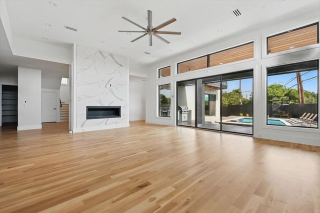 6839 Orchid, Dallas, TX 75230