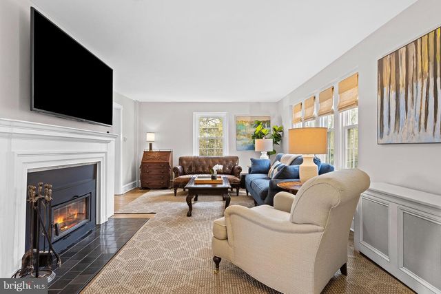 321 CONESTOGA RD, Wayne, PA 19087