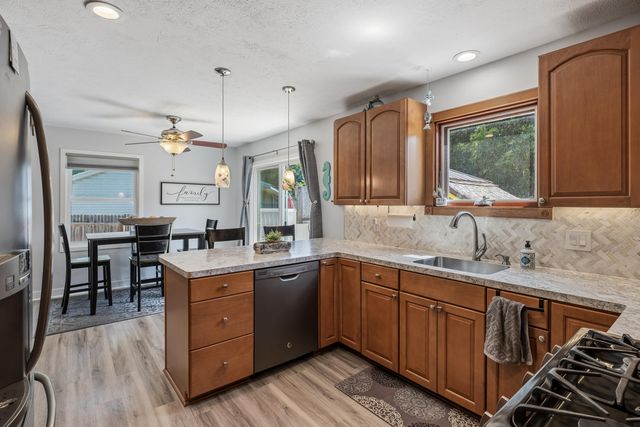 4364 Heritage Drive, Hudsonville, MI 49426