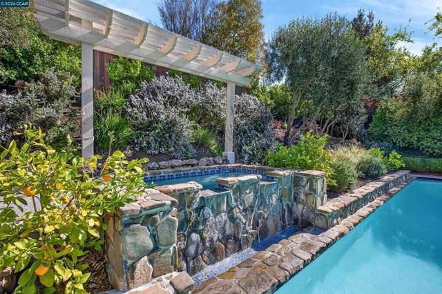 5057 5057 Athens Drive, San Ramon, CA 94582