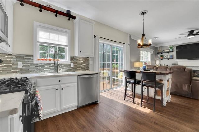 7660 Streamside Lane, Cumming, GA 30028