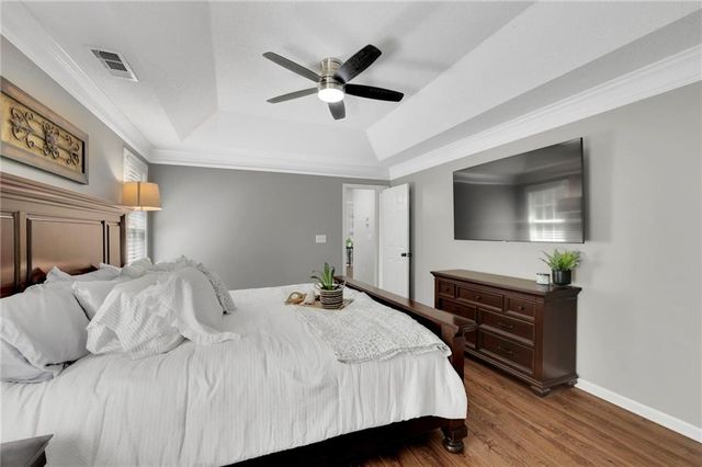 7660 Streamside Lane, Cumming, GA 30028