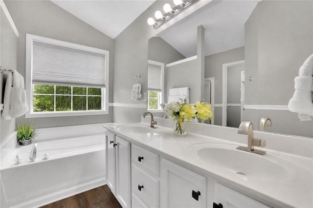 7660 Streamside Lane, Cumming, GA 30028