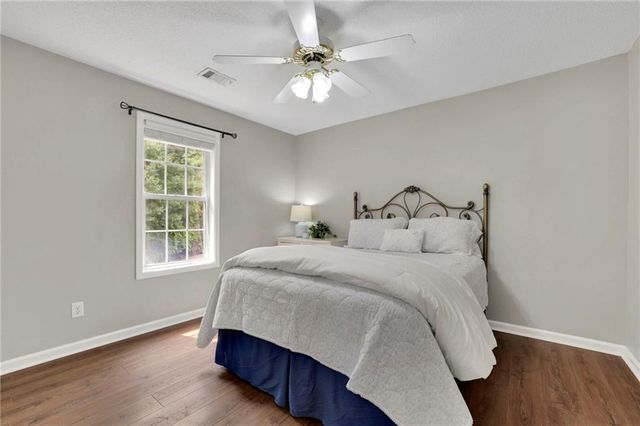 7660 Streamside Lane, Cumming, GA 30028