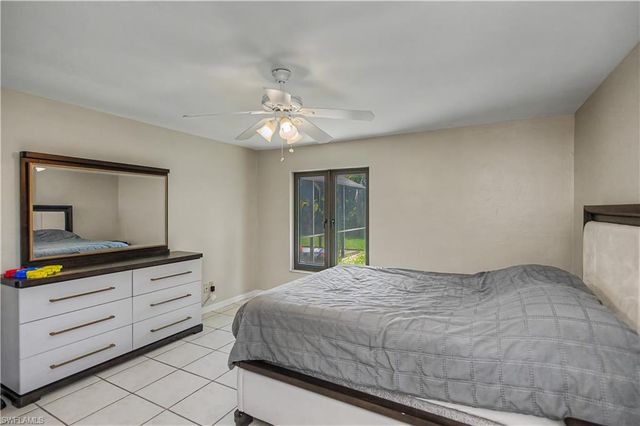 242 SW 45th TER, Cape Coral, FL 33914