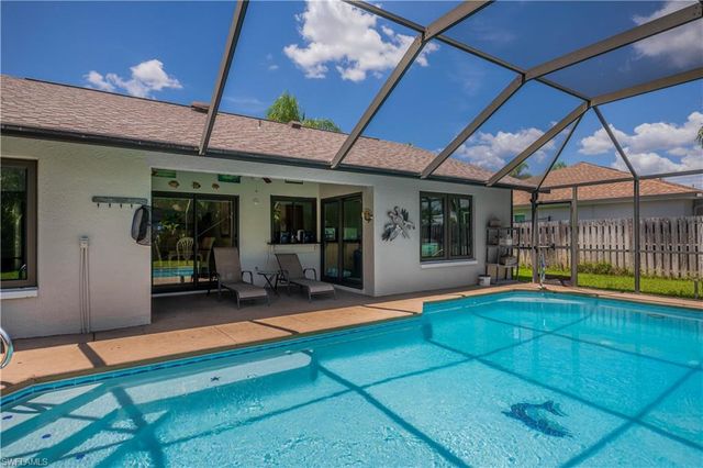 242 SW 45th TER, Cape Coral, FL 33914