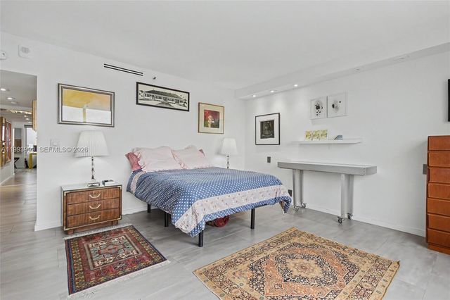 1541 Brickell Ave B2904, Miami, FL 33129