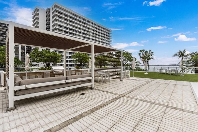 1541 Brickell Ave B2904, Miami, FL 33129