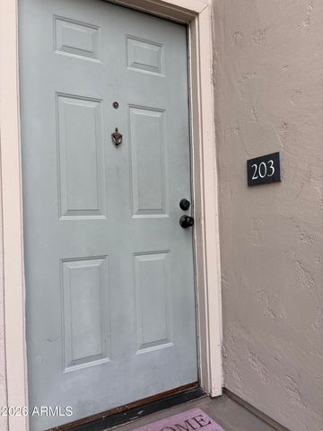 1820 E MORTEN Avenue 203, Phoenix, AZ 85020