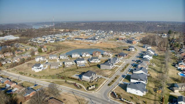 1045 Walburg Avenue, Villa Hills, KY 41017