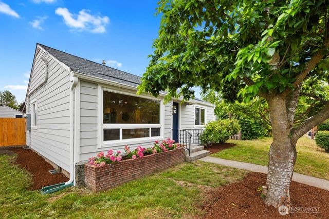 7843 Yakima Avenue, Tacoma, WA 98408